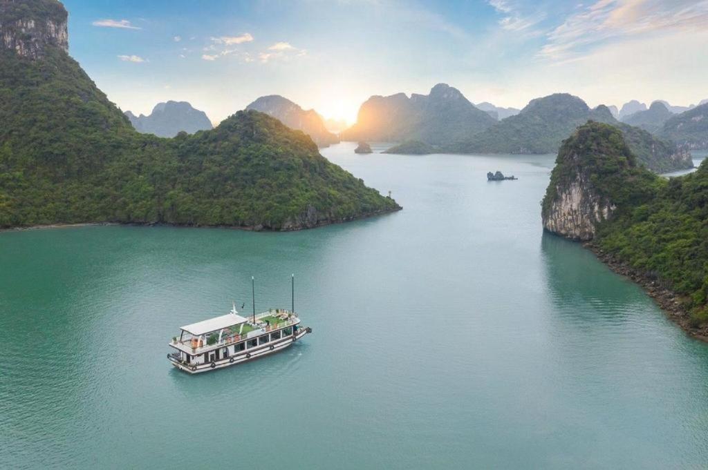 Thai Bao Hotel Dong Khe Sau Exteriér fotografie